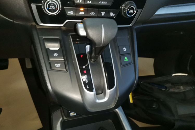 本田CR-V 2021款 240TURBO CVT两驱都市版中控内饰18