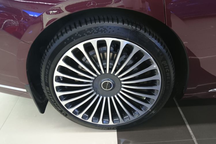 鸿蒙智行 享界S9 2024款 纯电 Ultra 四驱旗舰版车身外观6001