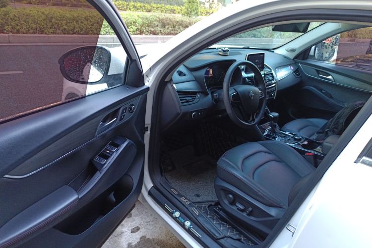 宝沃BX5 2020款 20TGDI 自动两驱先锋型中控内饰20