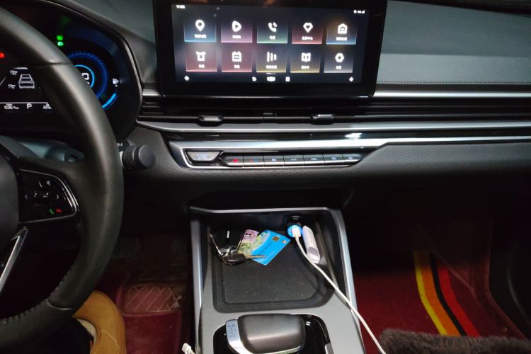 吉利汽车 帝豪 2024款 第4代 1.8L DHT醇净版中控内饰16