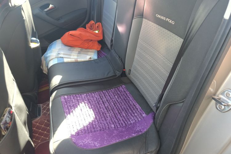 大众 2014款 1.6L Cross Polo 自动中控内饰7004