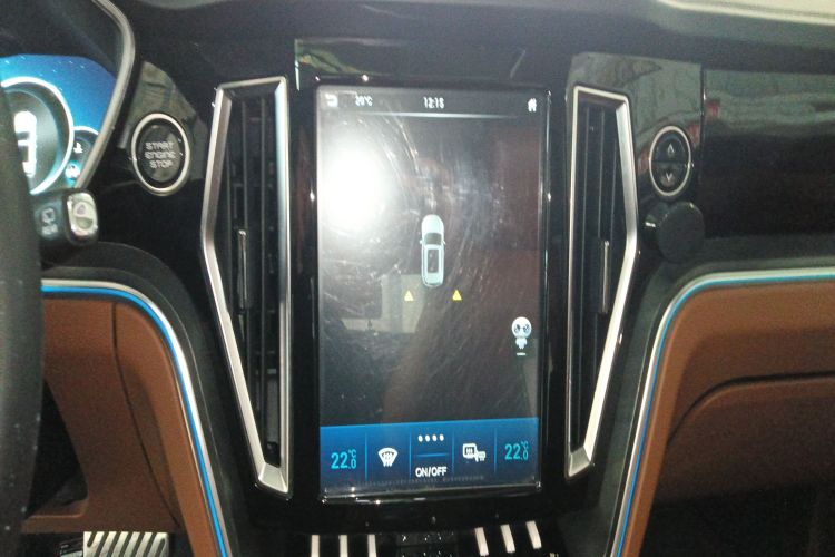 众泰T700 2017款 1.8T 双离合尊贵型局部细节16