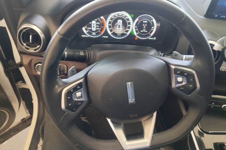 魏牌 VV7 2017款 2.0T 旗舰型局部细节13