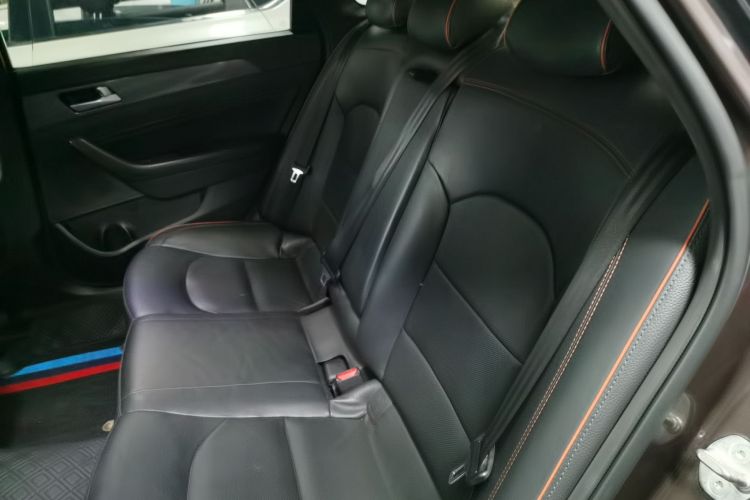 现代 索纳塔 2015款 1.6T GLS智能型中控内饰21