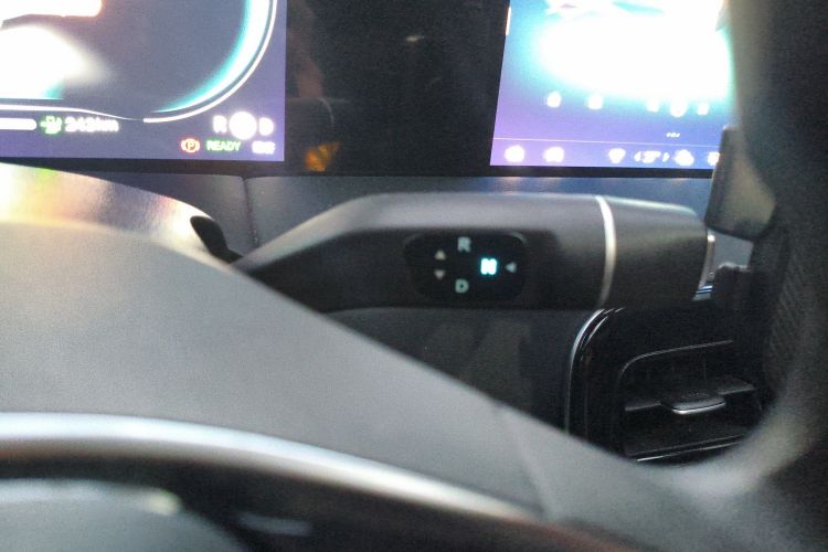 零跑汽车 零跑S01 2020款 460 标准版中控内饰18