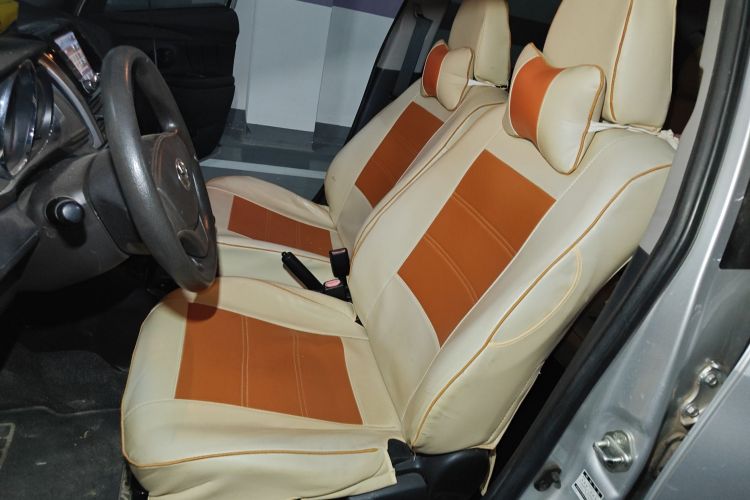 丰田 威驰 2014款 1.3L 手动型尚版局部细节19