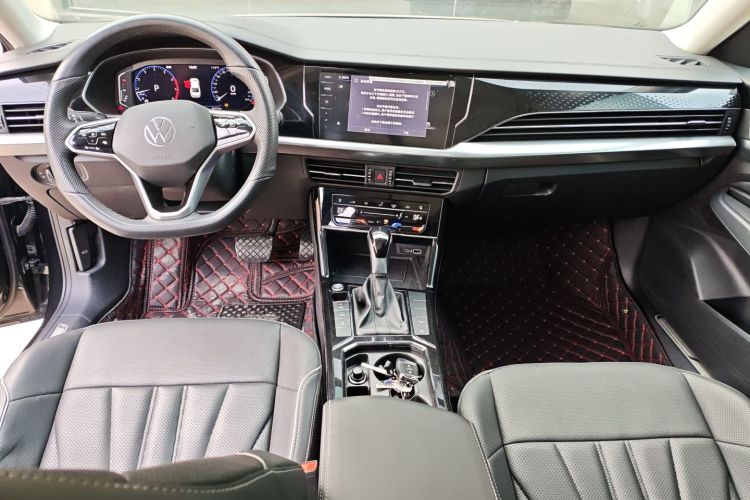 大众 帕萨特 2024款 380TSI 豪华版中控内饰7002