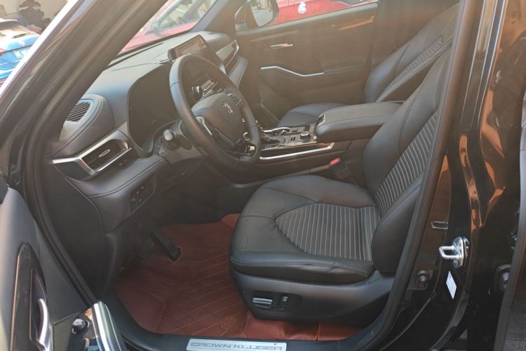 丰田 皇冠陆放 2022款 2.0T 四驱劲享版中控内饰19