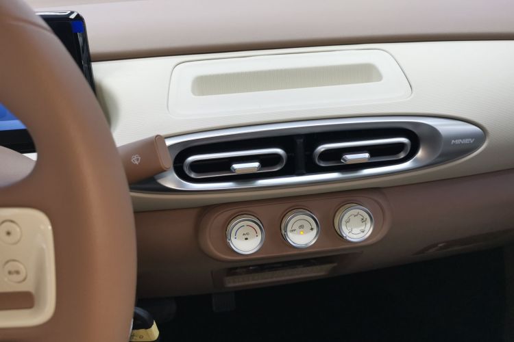 五菱汽车 宏光MINIEV 2025款 四门版 进阶款局部细节16