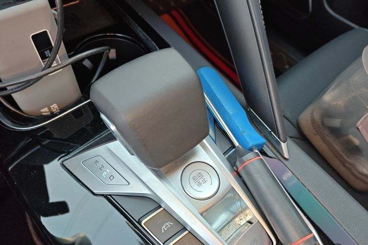 比亚迪 宋Pro 2019款 1.5T 自动尊贵型局部细节18