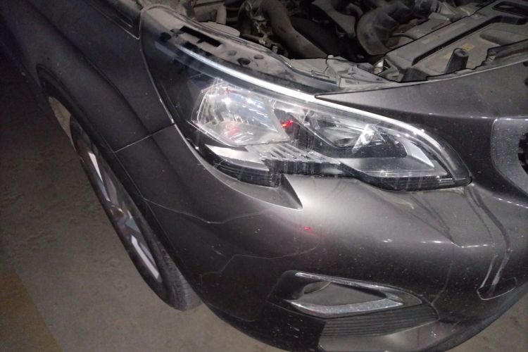 标致4008 2017款 350THP 舒适版车身外观8