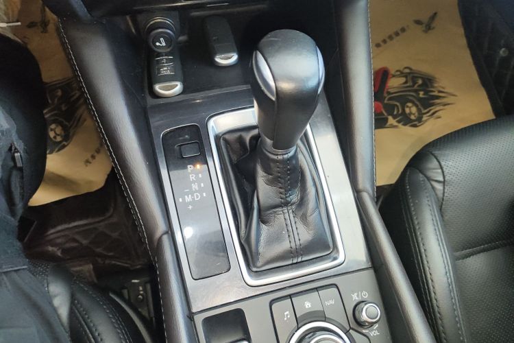 马自达 阿特兹 2018款 2.0L 蓝天豪华版 国V局部细节18