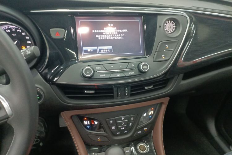 别克 昂科威 2019款 28T 四驱精英型 国VI局部细节16