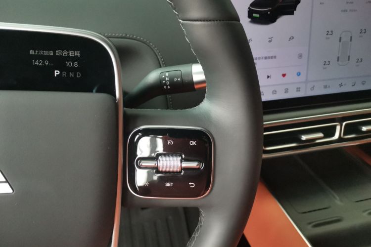 理想汽车 理想L6 2025款 Pro 智能焕新版中控内饰18