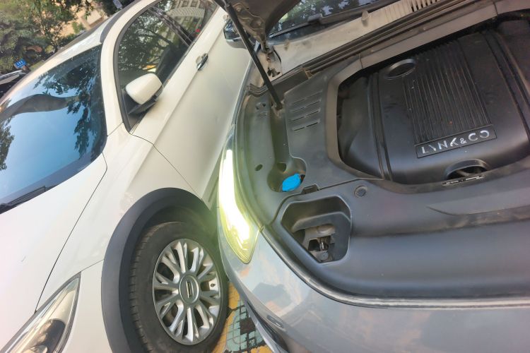 领克02 2018款 1.5T DCT两驱耀Pro版 国V车身外观8