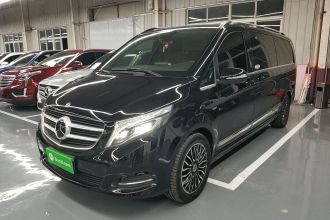 奔驰V级 2018款 V 260 L 尊贵加长版 国VI