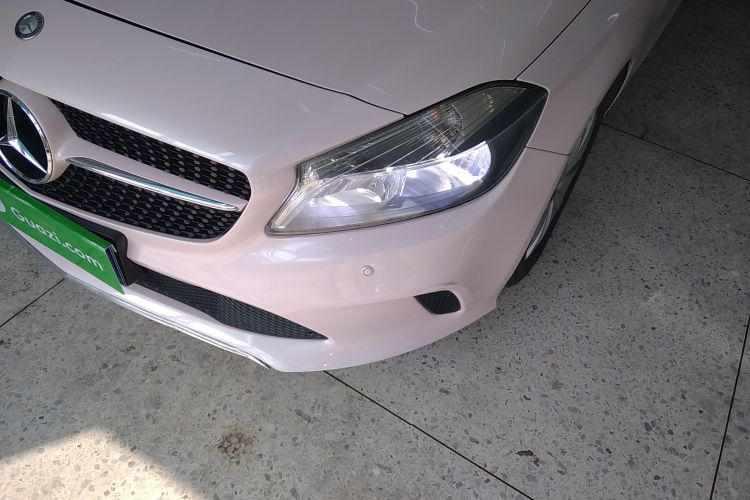 奔驰A级(进口) 2016款 A 180局部细节36