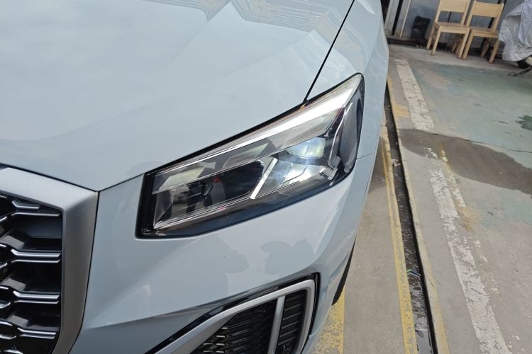 奥迪Q2L 2022款 35 TFSI 进取动感型局部细节36