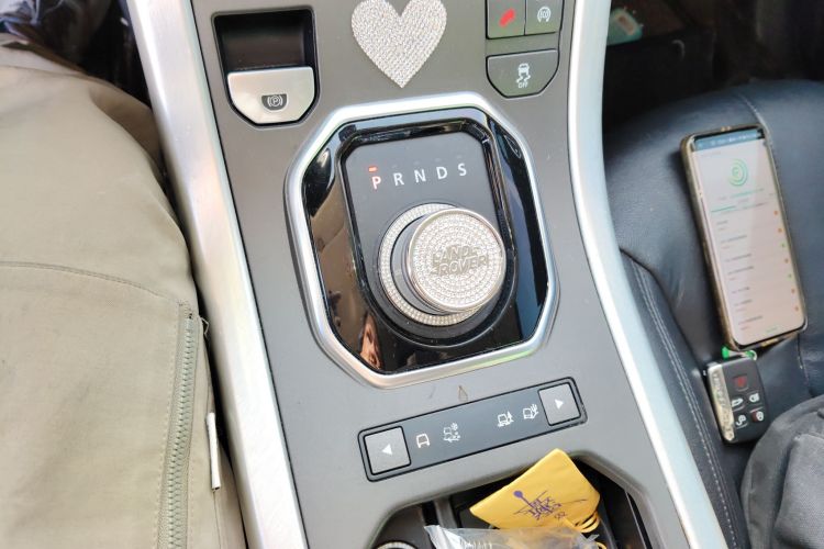 路虎 揽胜极光 2015款 2.0T 五门智耀版局部细节18