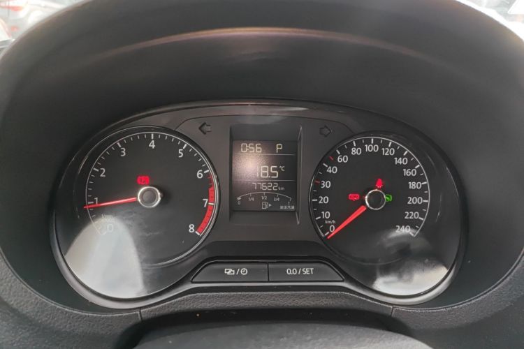 大众 Polo 2016款 1.4L 自动风尚型局部细节14