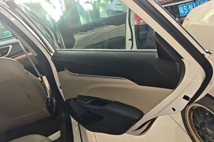 别克 英朗 2017款 15N 自动精英型中控内饰7006