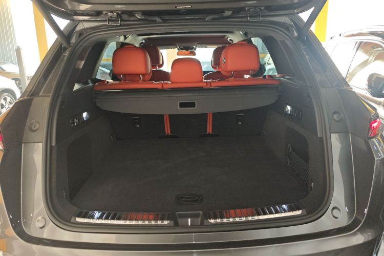 理想汽车 理想L7 2023款 Pro机舱底盘23