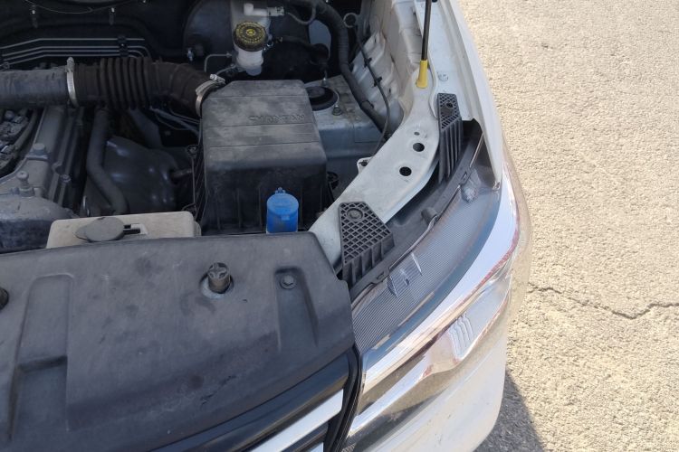 长安凯程 2021款 1.5L欧诺S智享版单蒸空调客车JL473QG局部细节9007