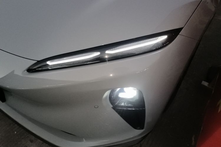 蔚来ET5T 2023款 75kWh Touring局部细节36