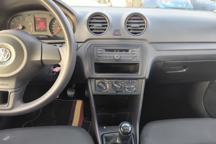 大众 捷达 2015款 1.4L 手动时尚型局部细节16