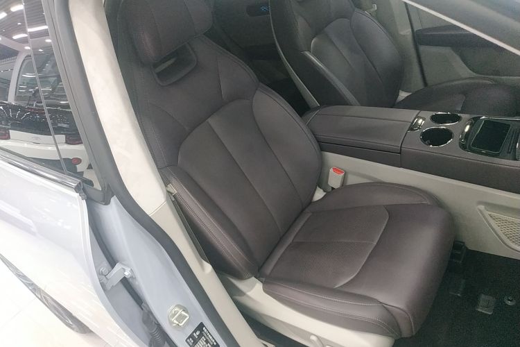 零跑汽车 零跑C11 2023款 增程 285智享版局部细节41