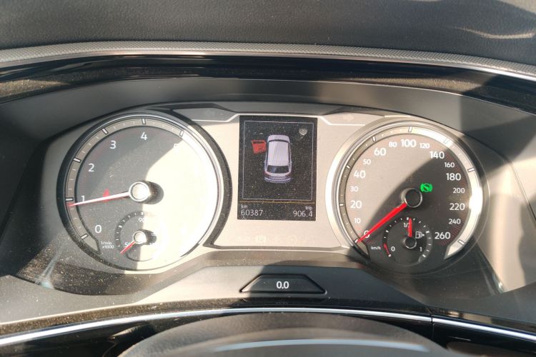 大众 探岳 2020款 330TSI 两驱豪华智联版中控内饰14