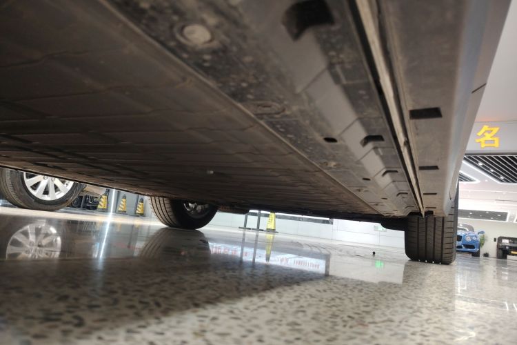 零跑汽车 零跑B10 2025款 510激光雷达版局部细节9001