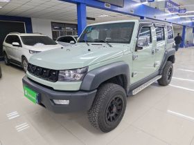 北京BJ40 2016款 40L 2.3T 自动两驱尊贵版