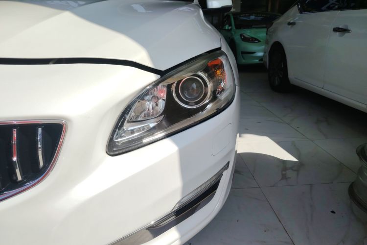 沃尔沃S60 2018款 S60L T3 智进进取版局部细节36