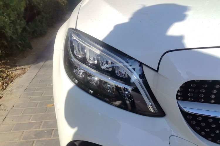 奔驰C级 2021款 C 260 L 运动版车身外观8