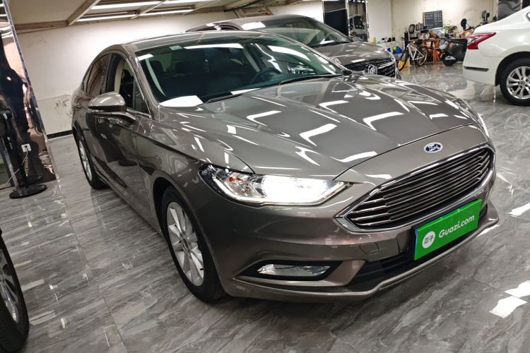 福特 蒙迪欧 2017款 改款 EcoBoost 180 时尚型车身外观6002