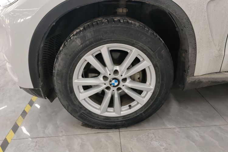 宝马X5(进口) 2015款 xDrive28i车身外观6007
