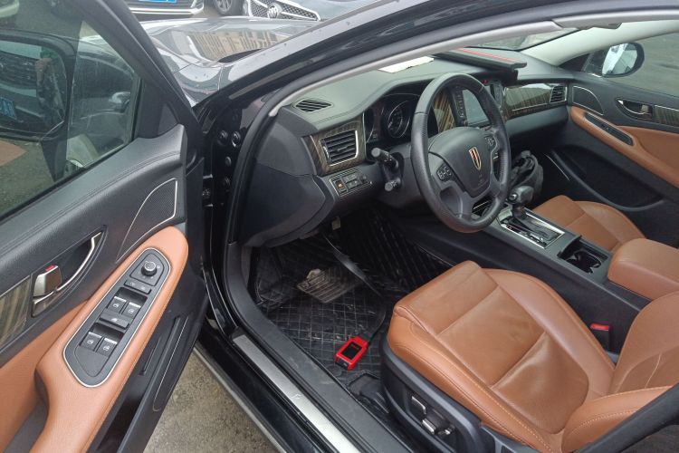 红旗H7 2021款 1.8T 舒适版中控内饰20