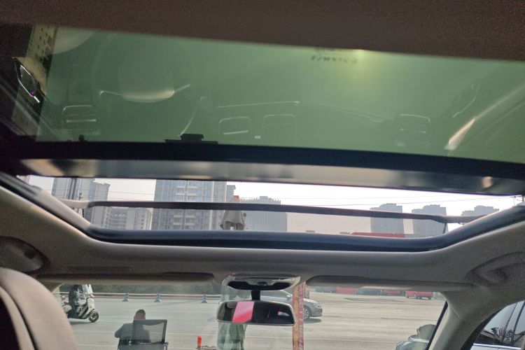 领克02 2019款 高能版 2.0T 自动两驱耀版 国VI中控内饰22