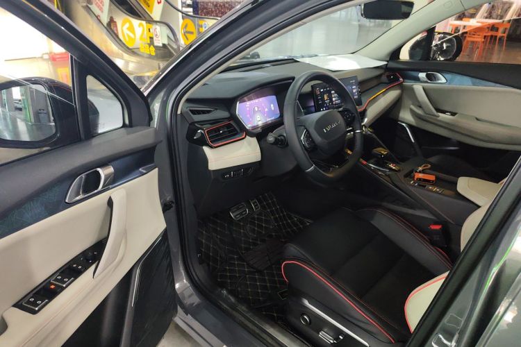 领克06 2020款 1.5T 耀Halo中控内饰20