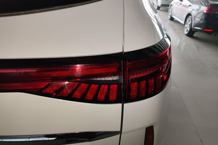 哈弗H6 2022款 第三代 1.5T 自动两驱Max车身外观9