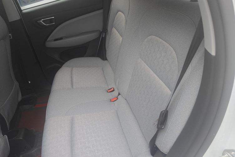 零跑汽车 零跑T03 2022款 炫晶版中控内饰7004