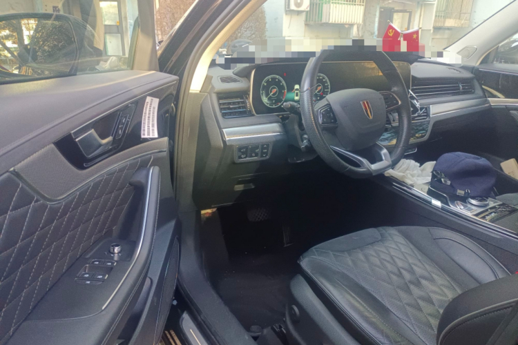 红旗HS5 2019款 2.0T 智联旗享四驱版中控内饰20