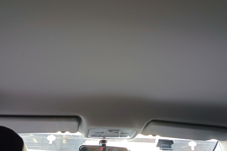 奇瑞 艾瑞泽5 2017款 1.5L 手动时尚版中控内饰22