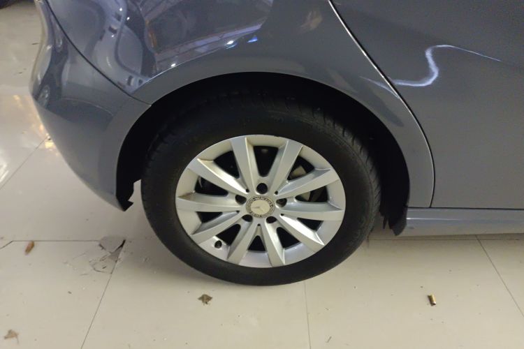 奔驰A级(进口) 2017款 A 180车身外观6008