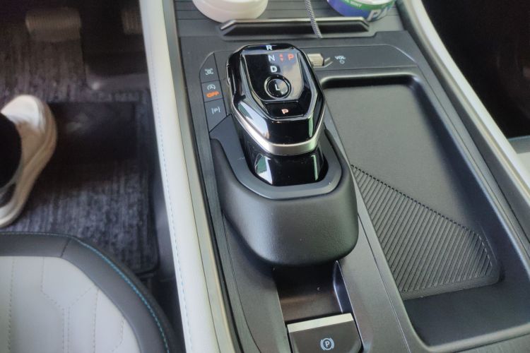 福特 2023款 锐界L 2.0T EcoBoost 两驱七座豪华型中控内饰18