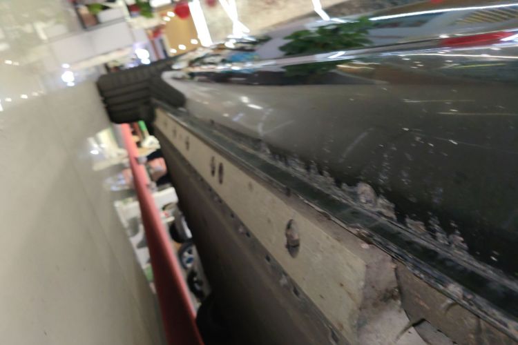 鸿蒙智行 问界M5 2023款 纯电后驱标准版局部细节9001