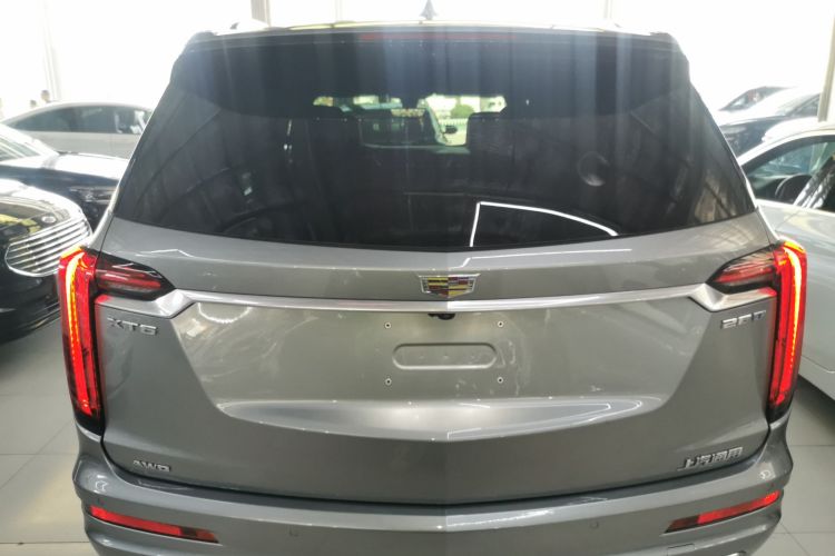 凯迪拉克XT6 2022款 2.0T 七座四驱豪华型车身外观6004