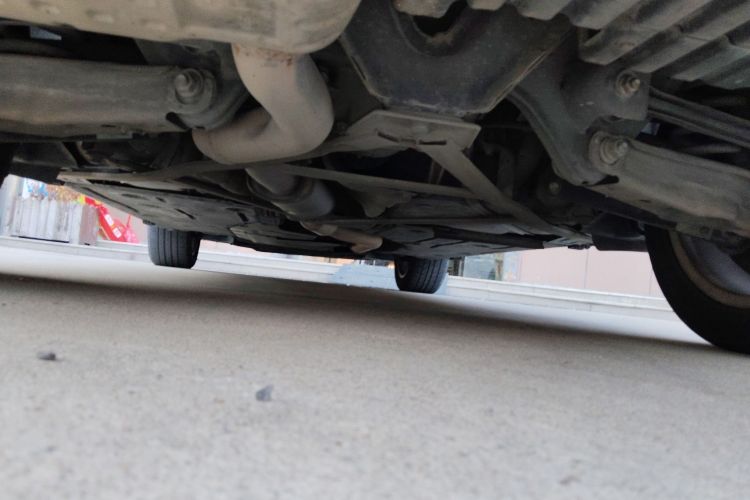 宝马X1 2014款 sDrive18i 时尚型局部细节9008