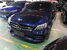 奔驰C级 2019款 C 260 运动版